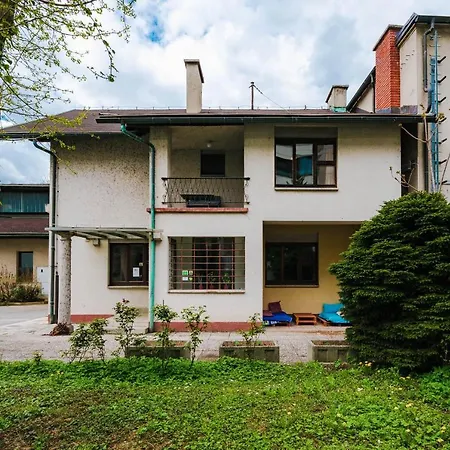بيت للعطل Pi House