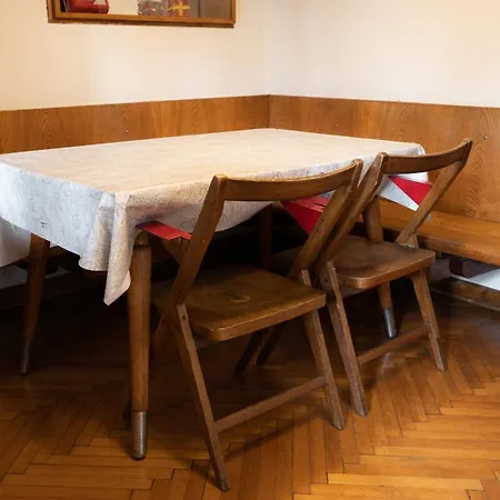 Nyaraló Pi House *
