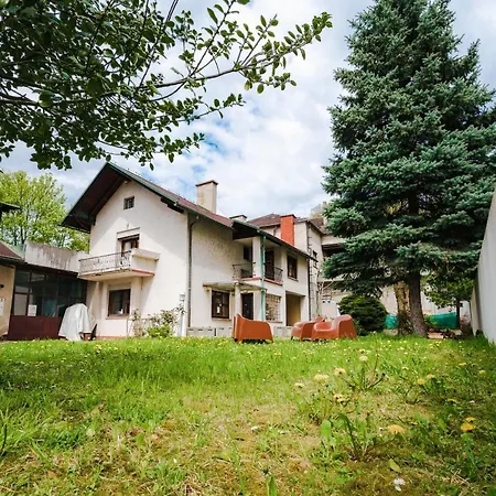 בית נופש Pi House *