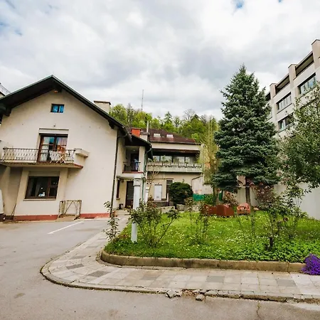 Pi House * Ljubljana