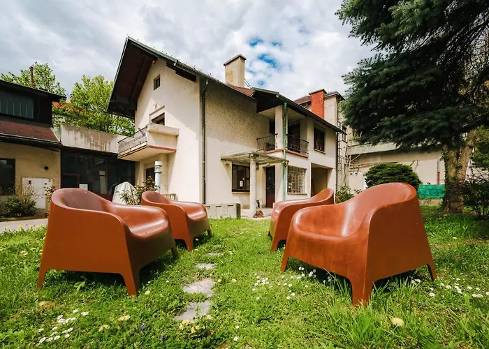 Pi House * לובליאנה