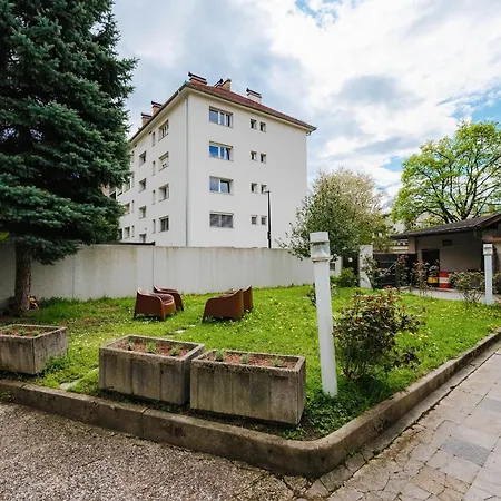 Pi House * Λιουμπλιάνα